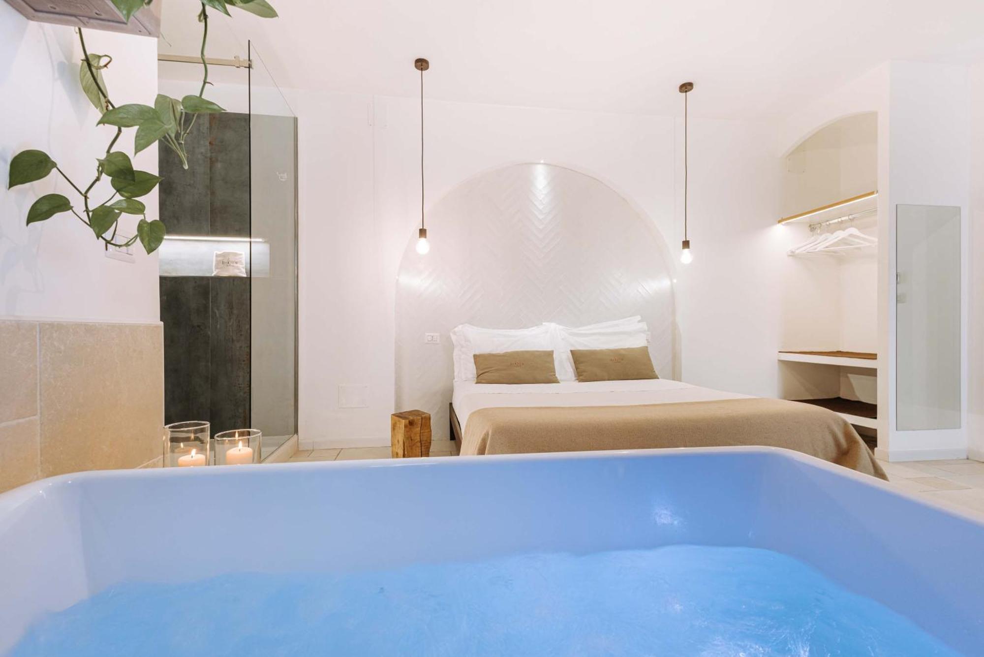 Dirium - Exclusive Rooms Monopoli Exterior photo